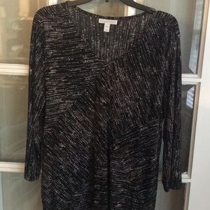 Dana Buchman 3/4 sleeve top. Never worn, no tags.